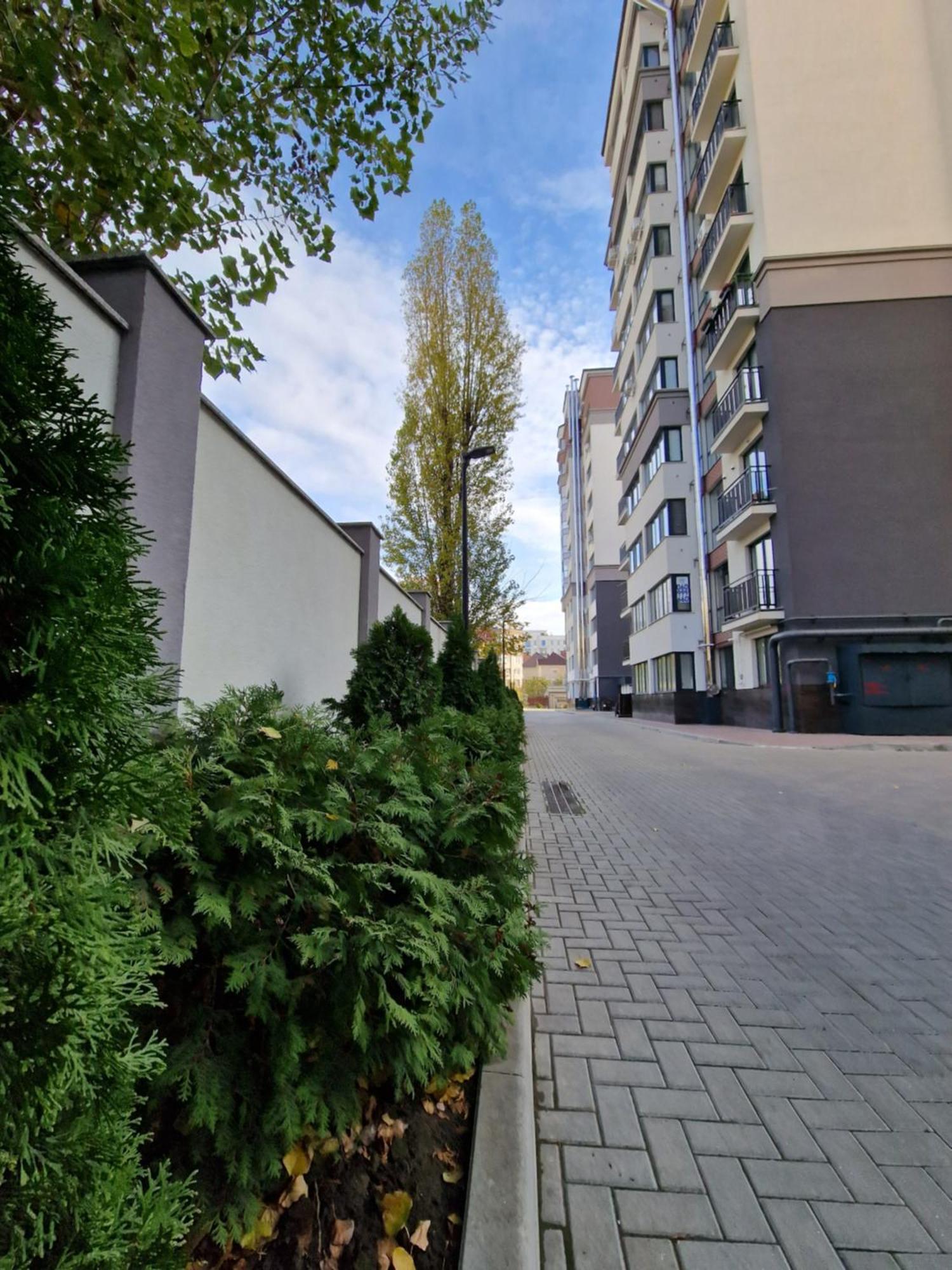 Center Candle Apartment Chisinau Exterior photo